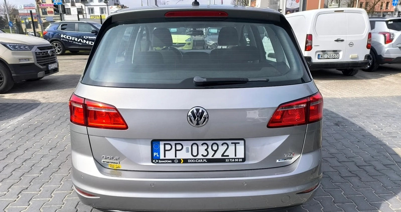 Volkswagen Golf Sportsvan cena 44900 przebieg: 156000, rok produkcji 2015 z Dziwnów małe 254